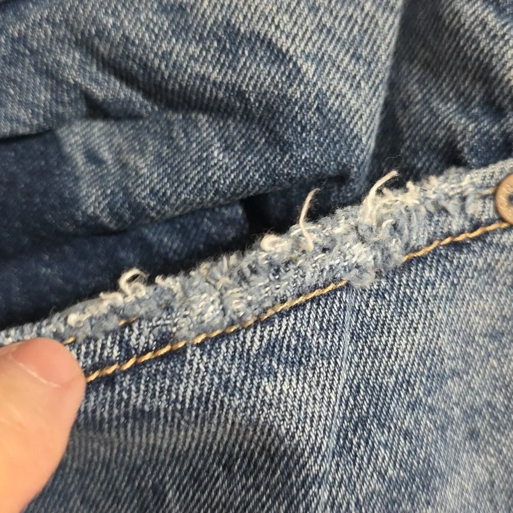 NWT American Eagle Super High-Rise Straight Jeans Womens Distressing Sz 18/34x29 - Picture 6 of 14